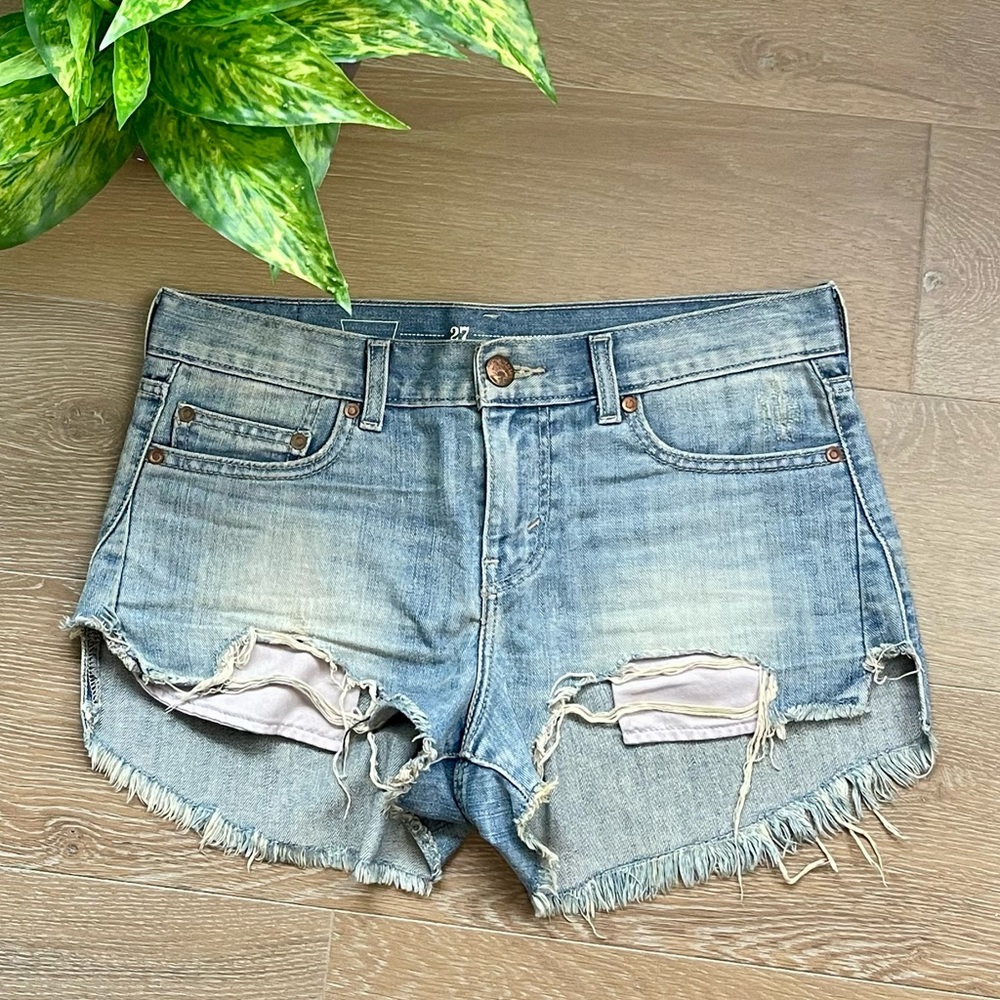 Levi’s distressed jean shorts. Size 27.